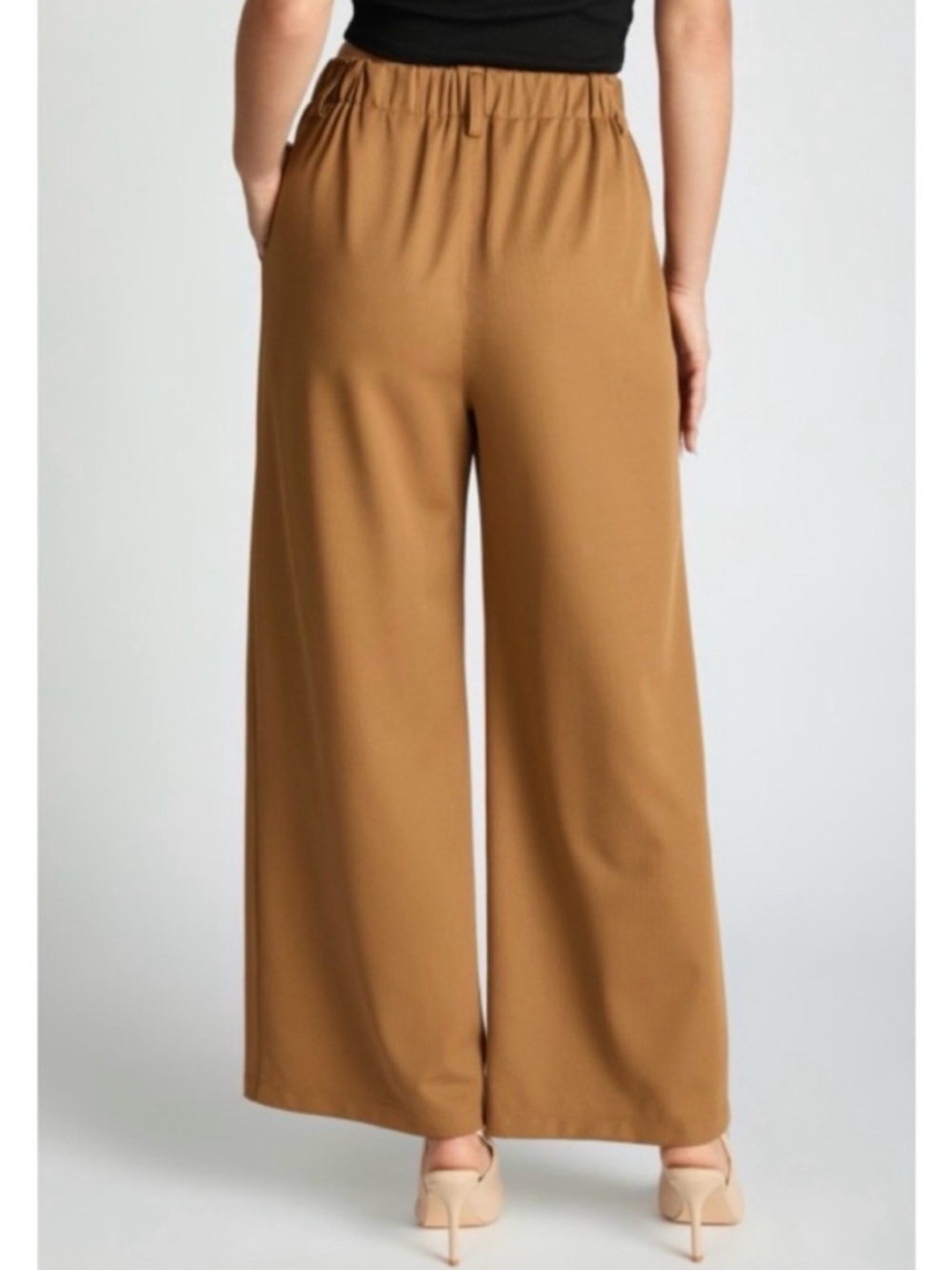 Wide-Leg High-Rise Trousers Pants in Caramel - Picture 3 of 7